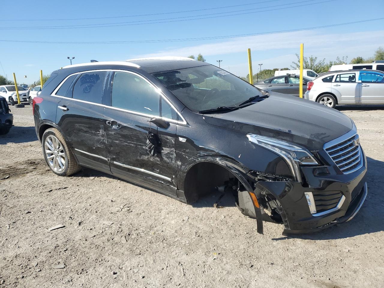 2017 CADILLAC XT5