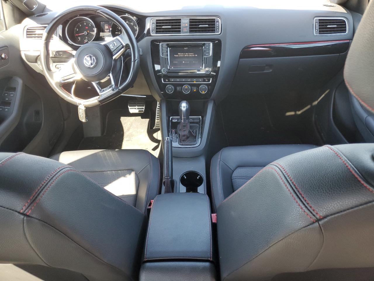 2017 VOLKSWAGEN JETTA