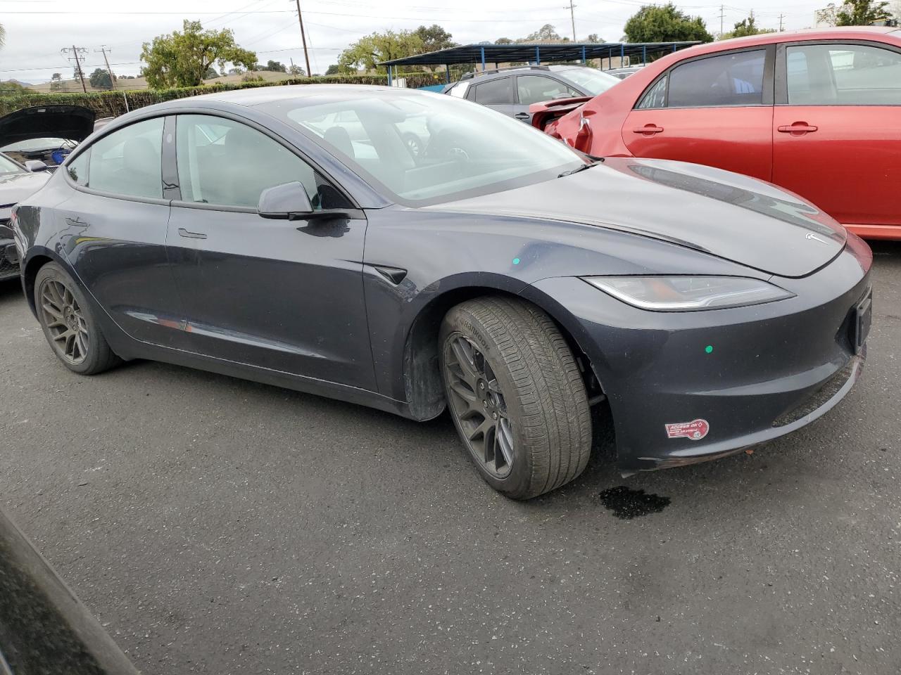 2024 TESLA MODEL 3