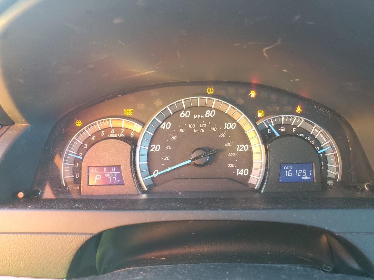 2014 TOYOTA CAMRY