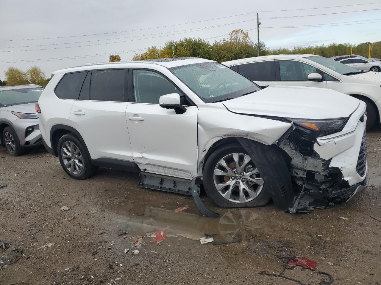2024 TOYOTA HIGHLANDER