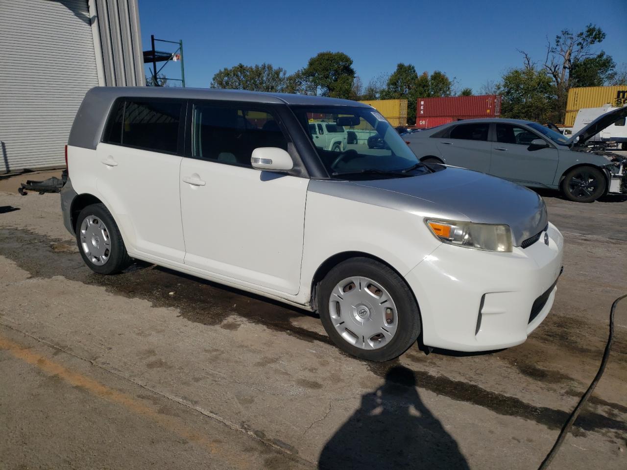 2012 TOYOTA SCION