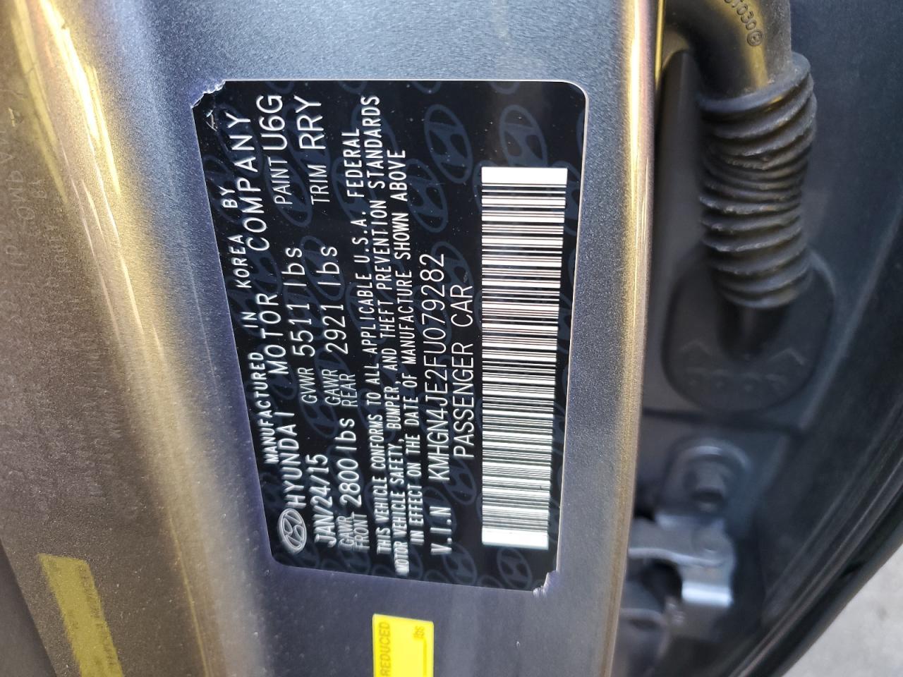 2015 HYUNDAI GENESIS