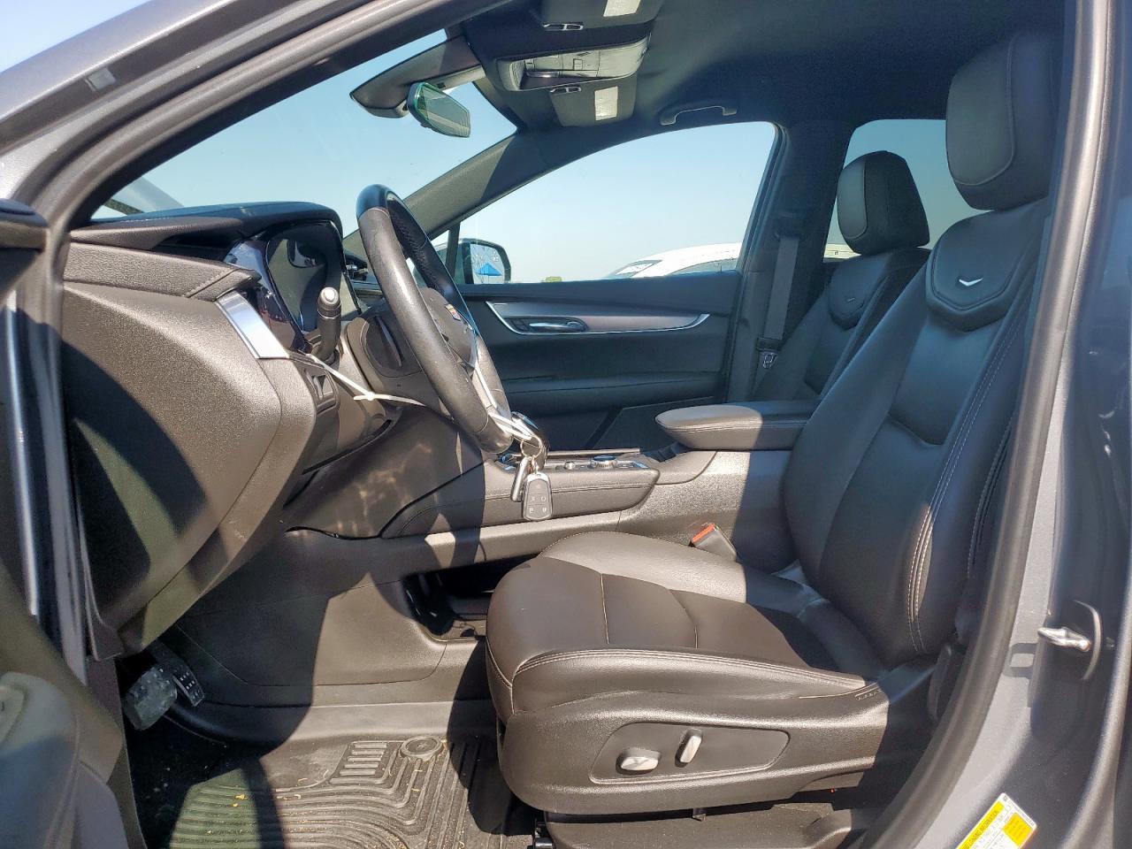 2021 CADILLAC XT5