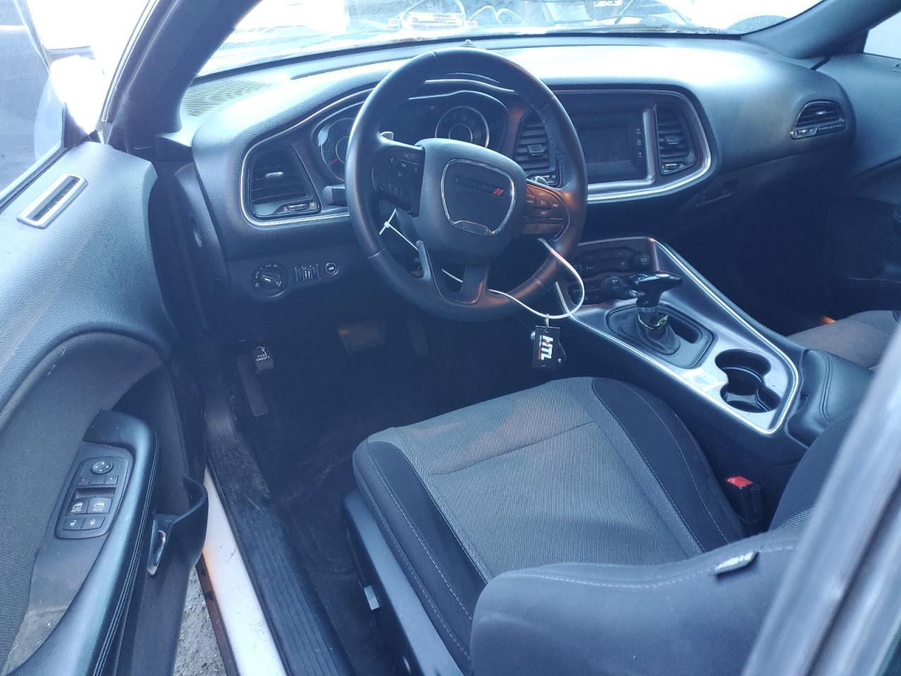 2015 DODGE Challenger