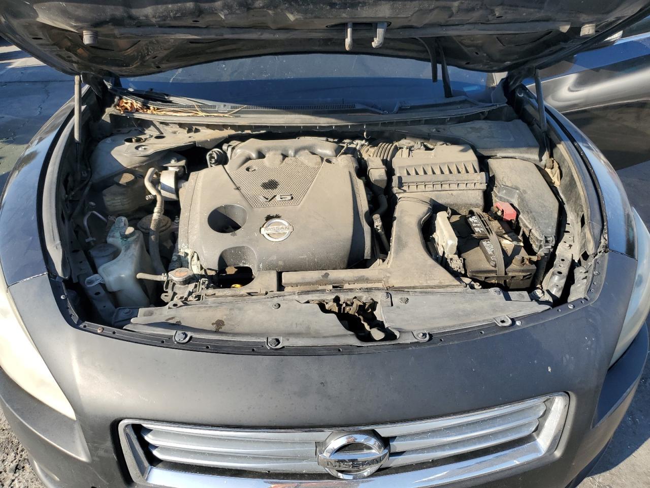 2014 NISSAN Maxima