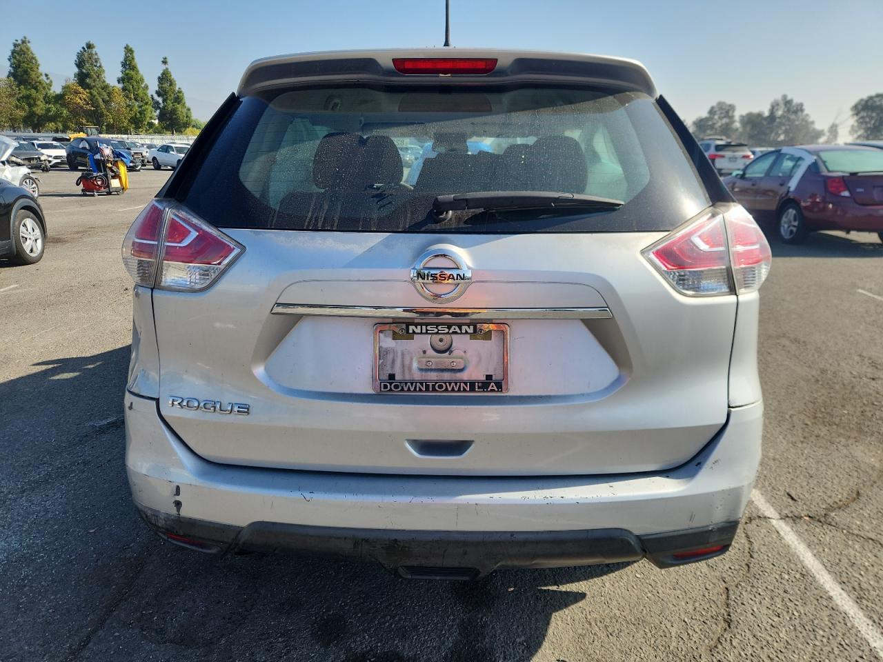2016 NISSAN ROGUE