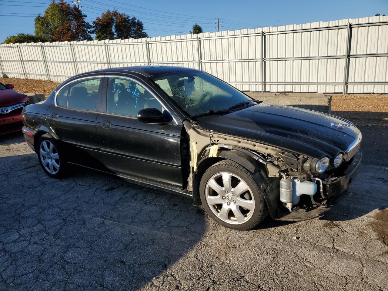 2004 JAGUAR X-Type