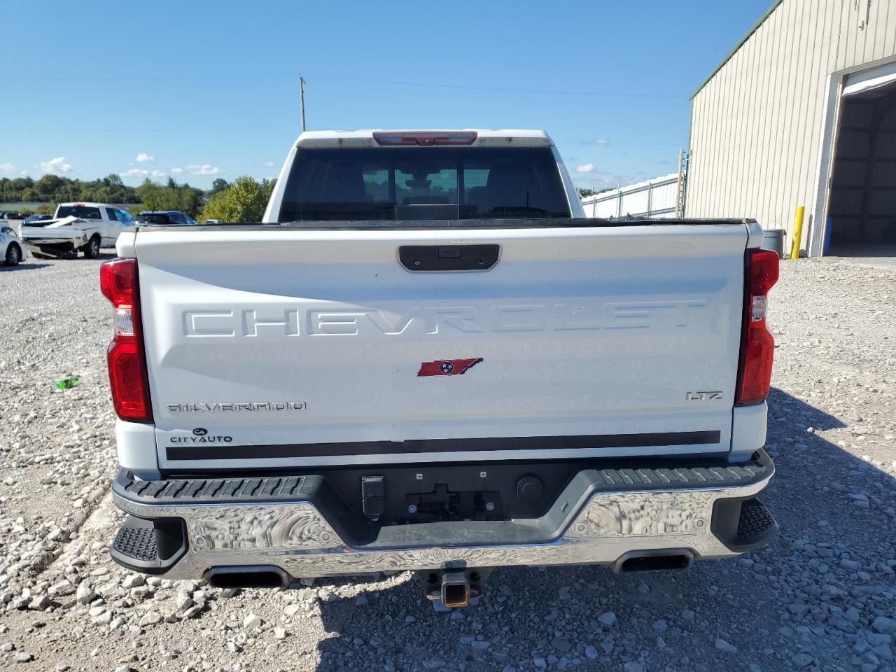 2021 CHEVROLET Silverado