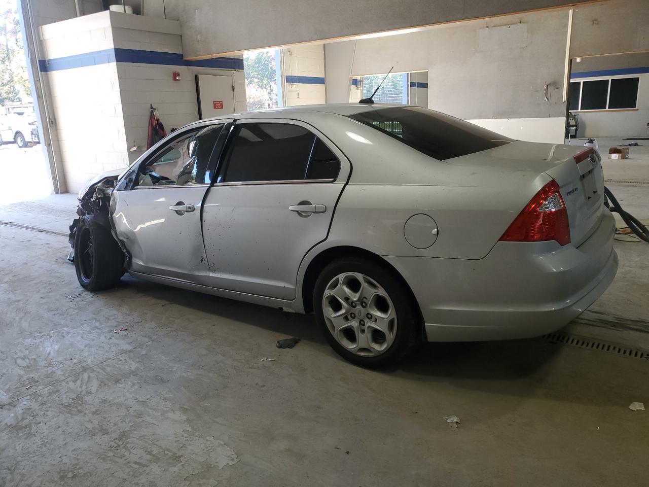 2010 FORD FUSION