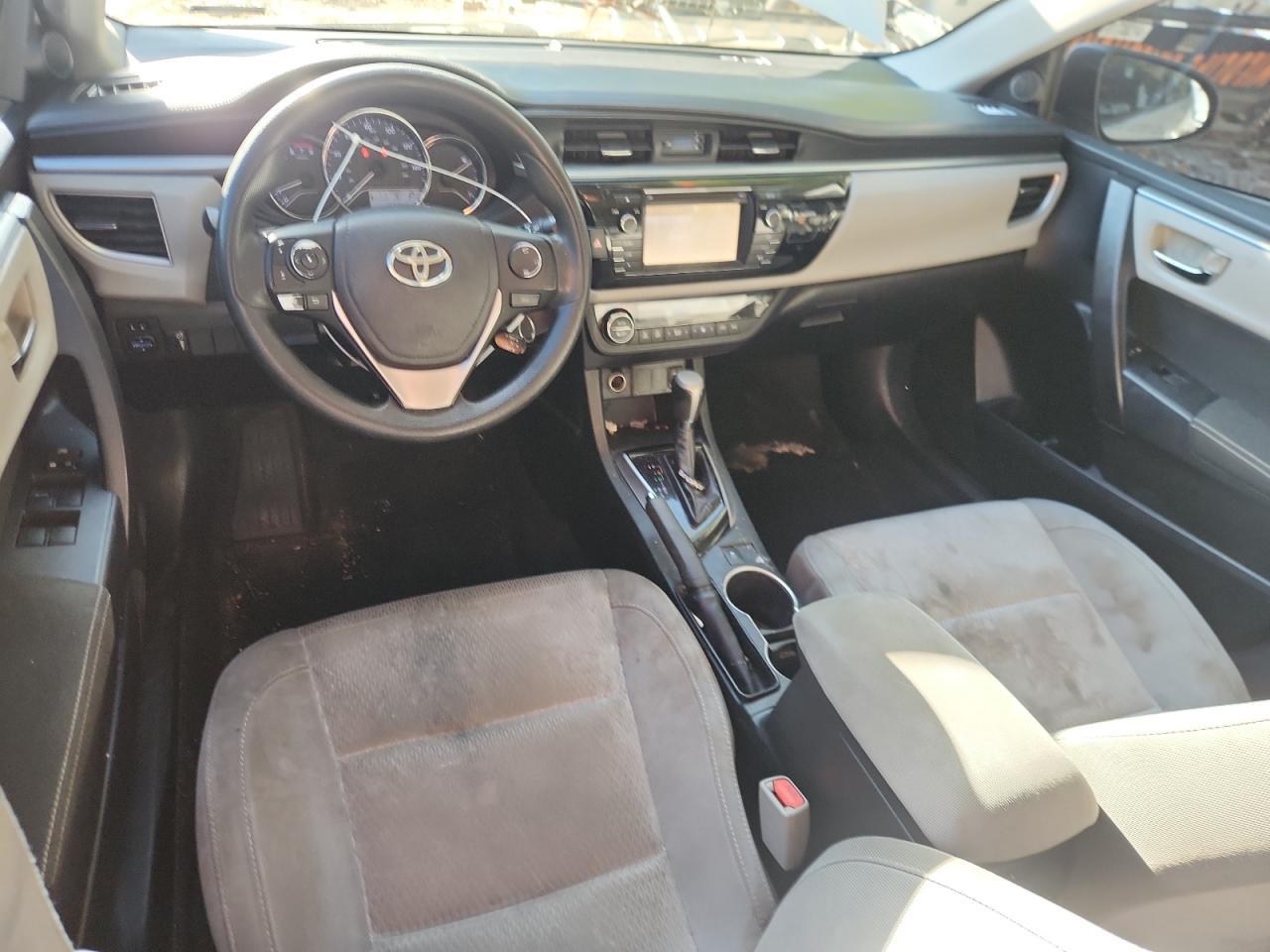 2015 TOYOTA COROLLA
