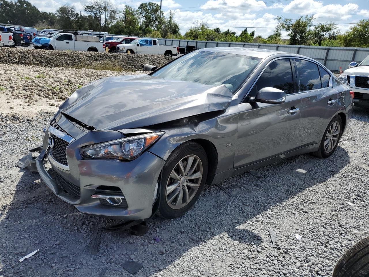 2017 INFINITI Q50