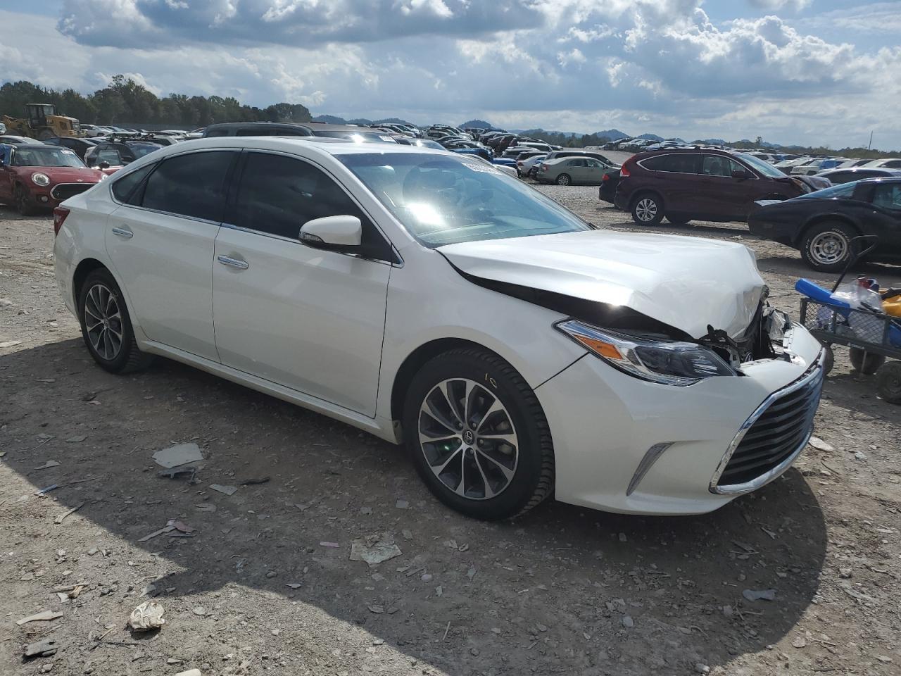 2016 TOYOTA Avalon