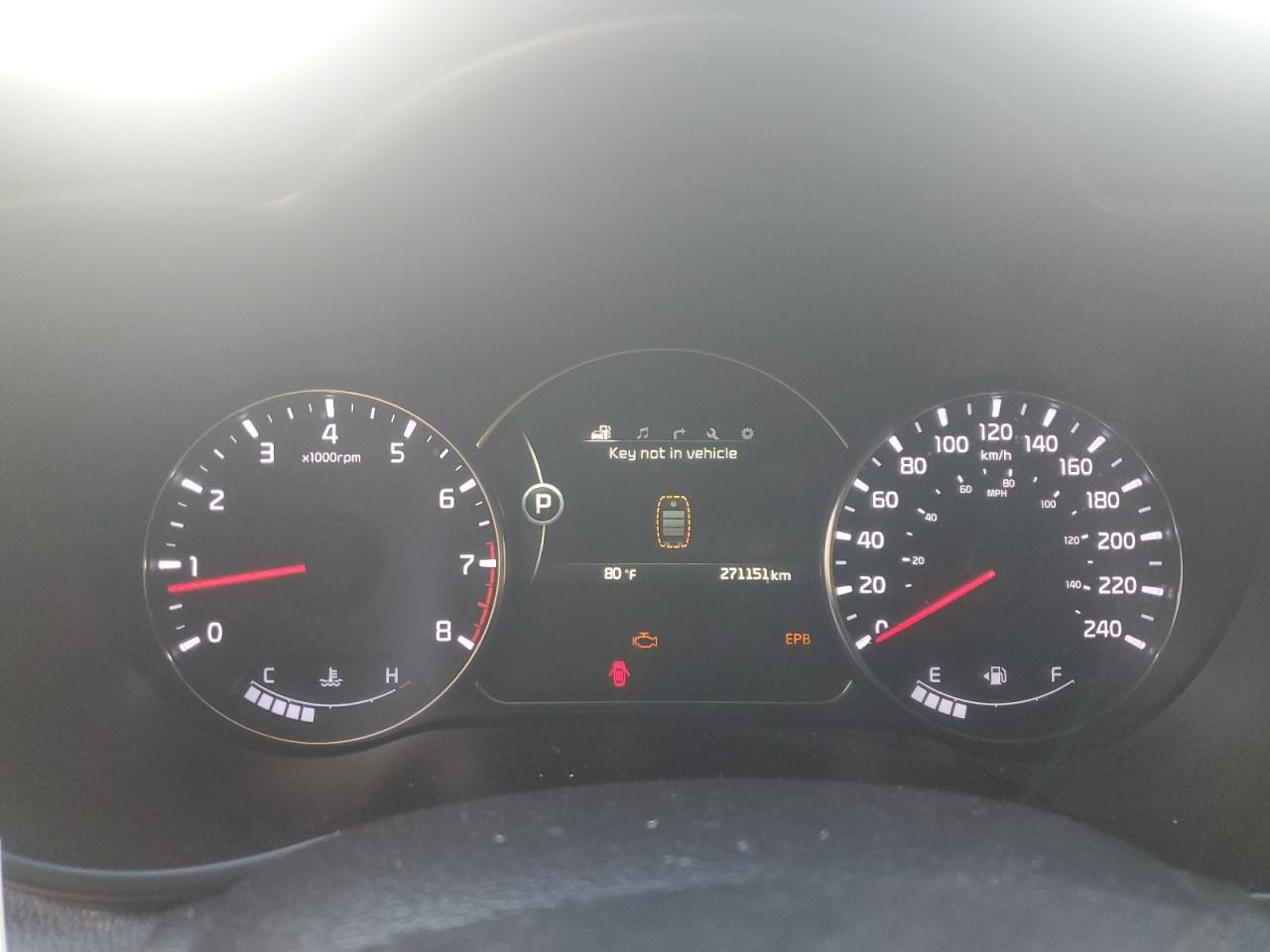 2014 KIA RONDO
