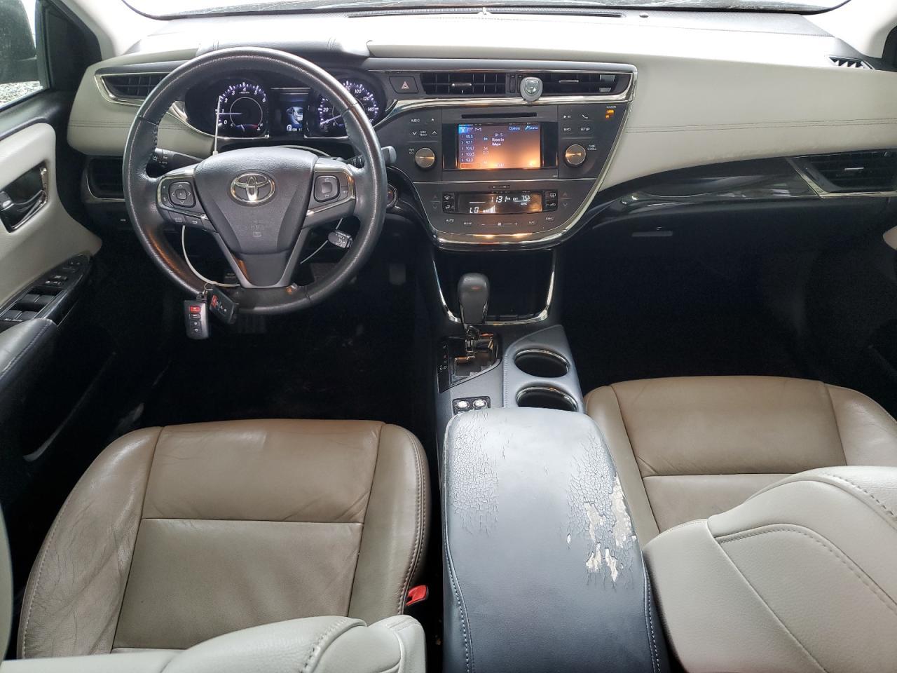 2013 TOYOTA Avalon