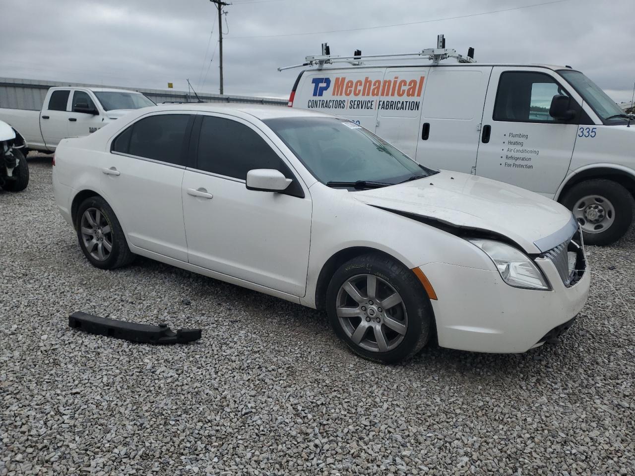 2011 MERCURY Milan