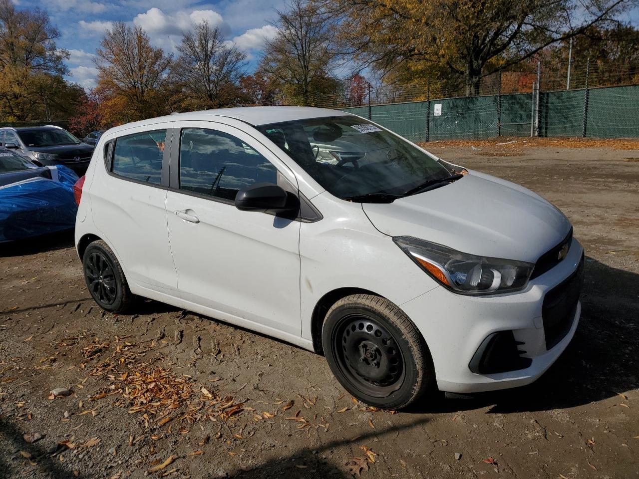 2017 CHEVROLET Spark