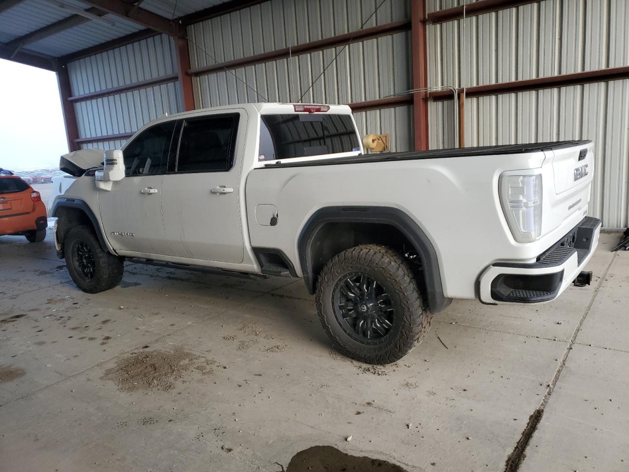 2020 GMC Sierra