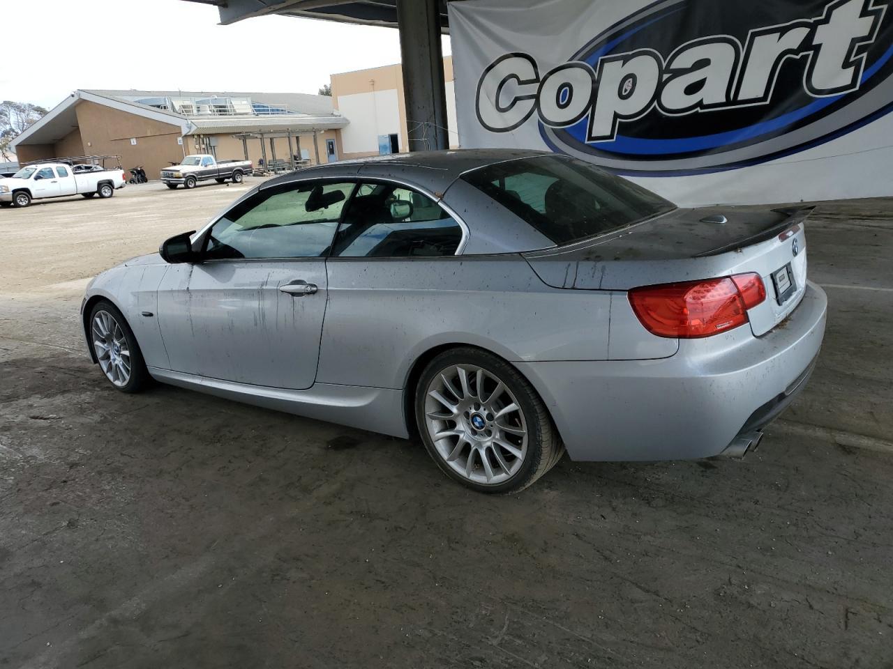2012 BMW 3 SERIES