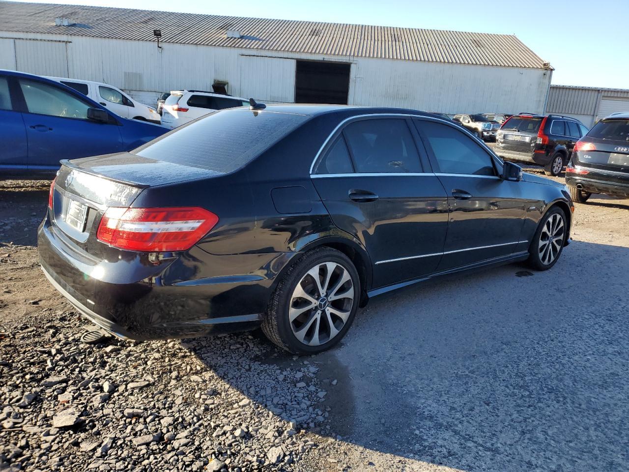 2012 MERCEDES-BENZ E-Class