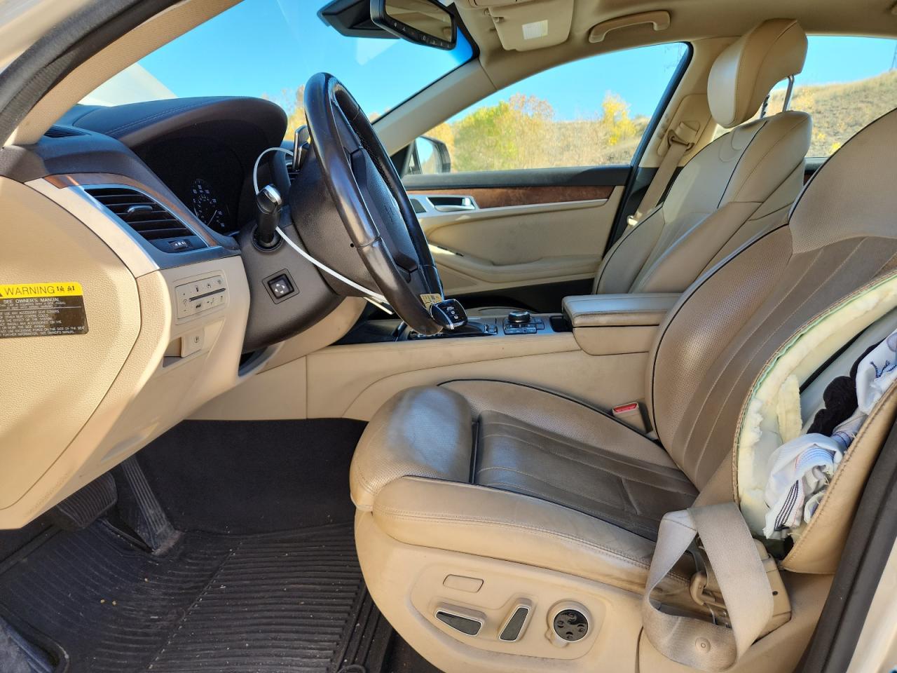 2015 HYUNDAI GENESIS