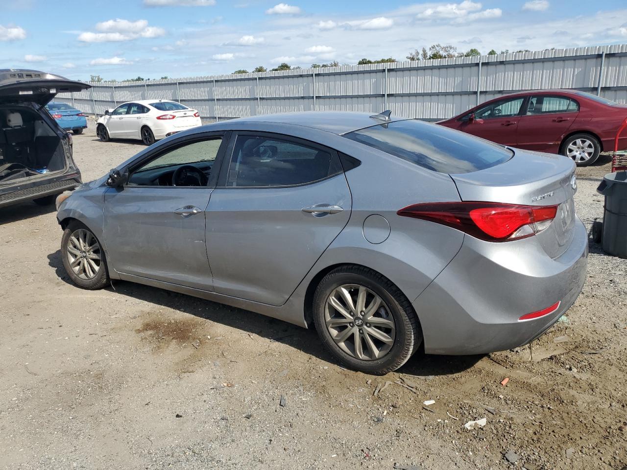 2015 HYUNDAI ELANTRA