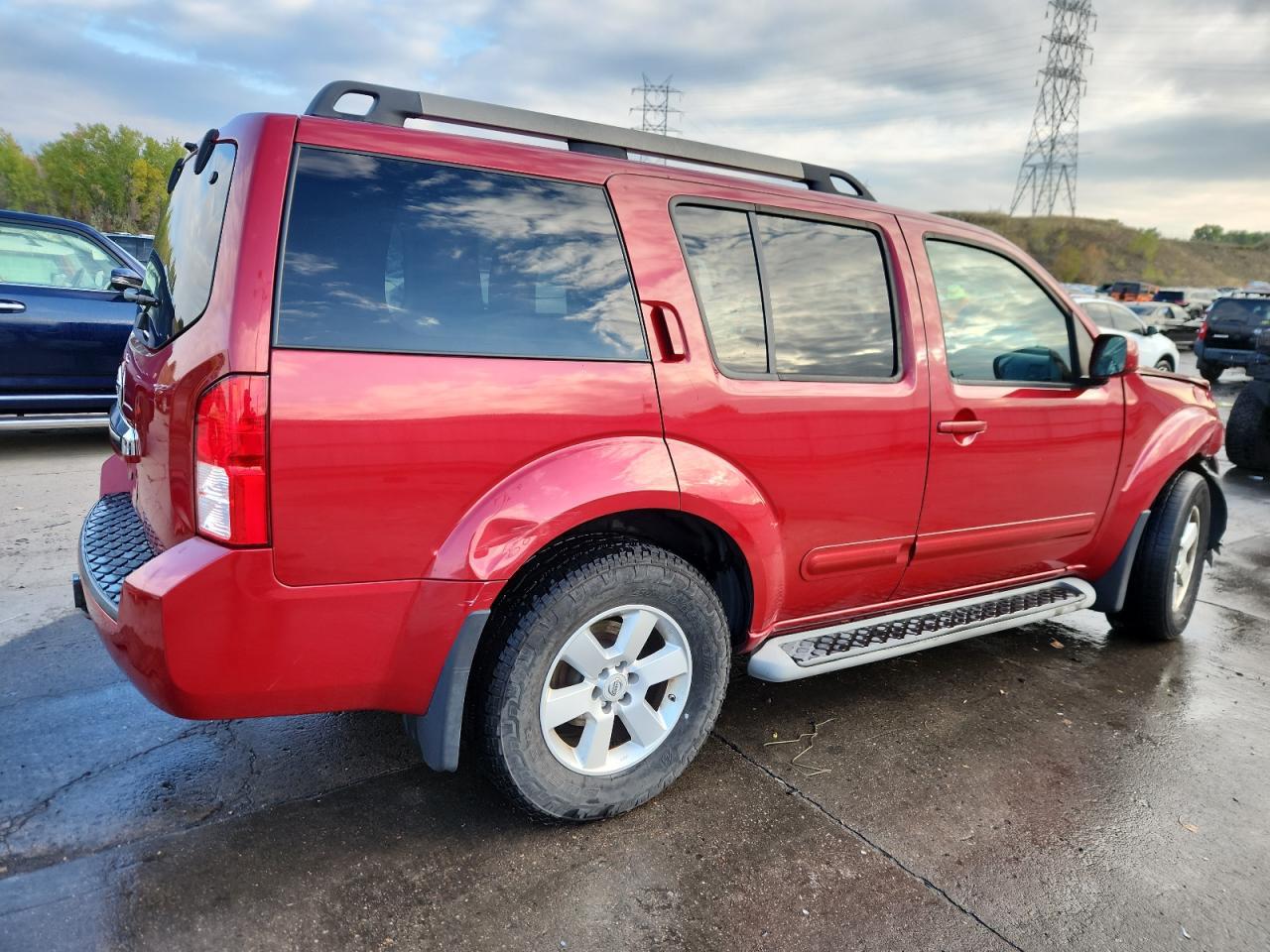 2012 NISSAN PATHFINDER