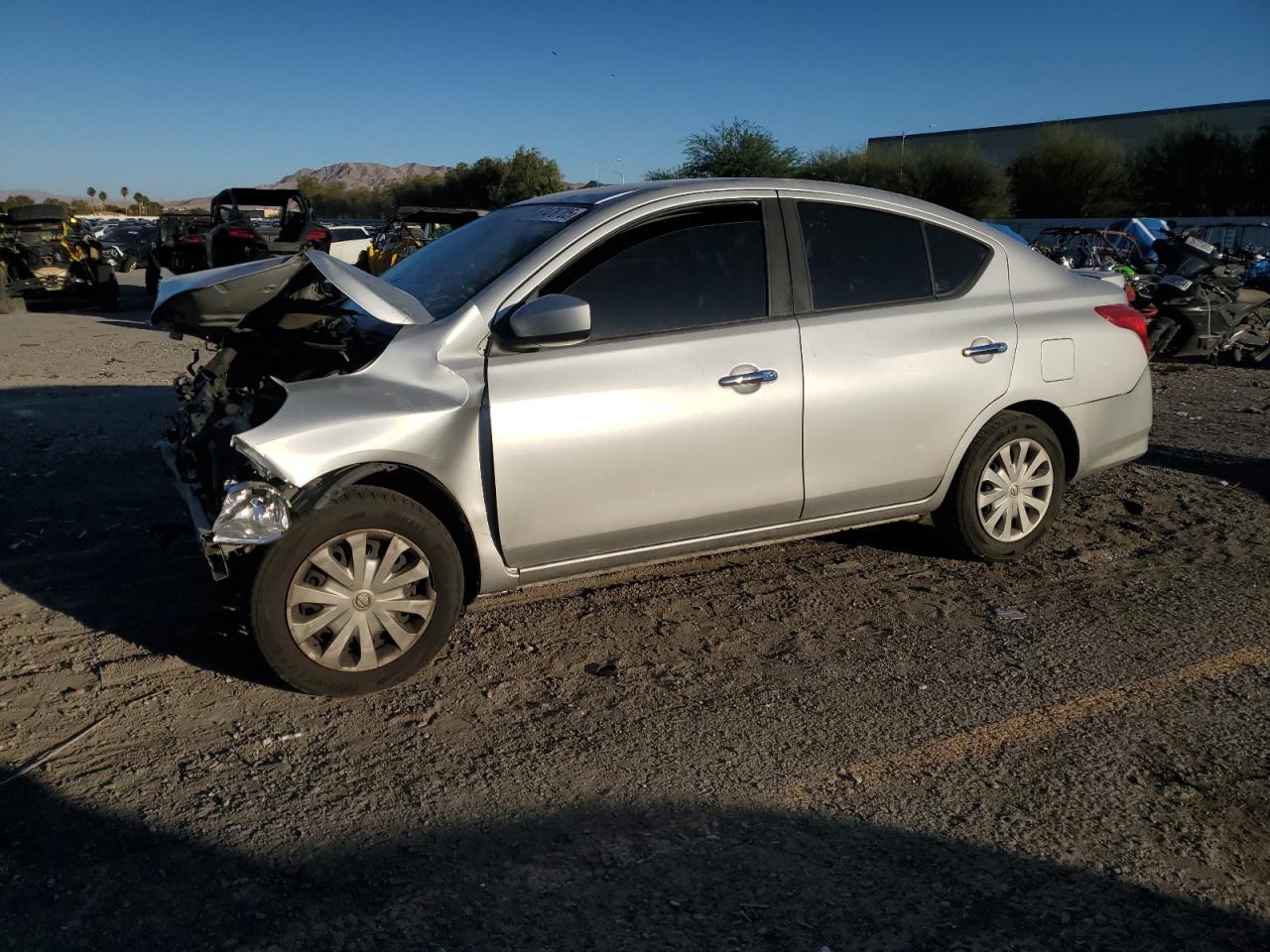 2019 NISSAN VERSA