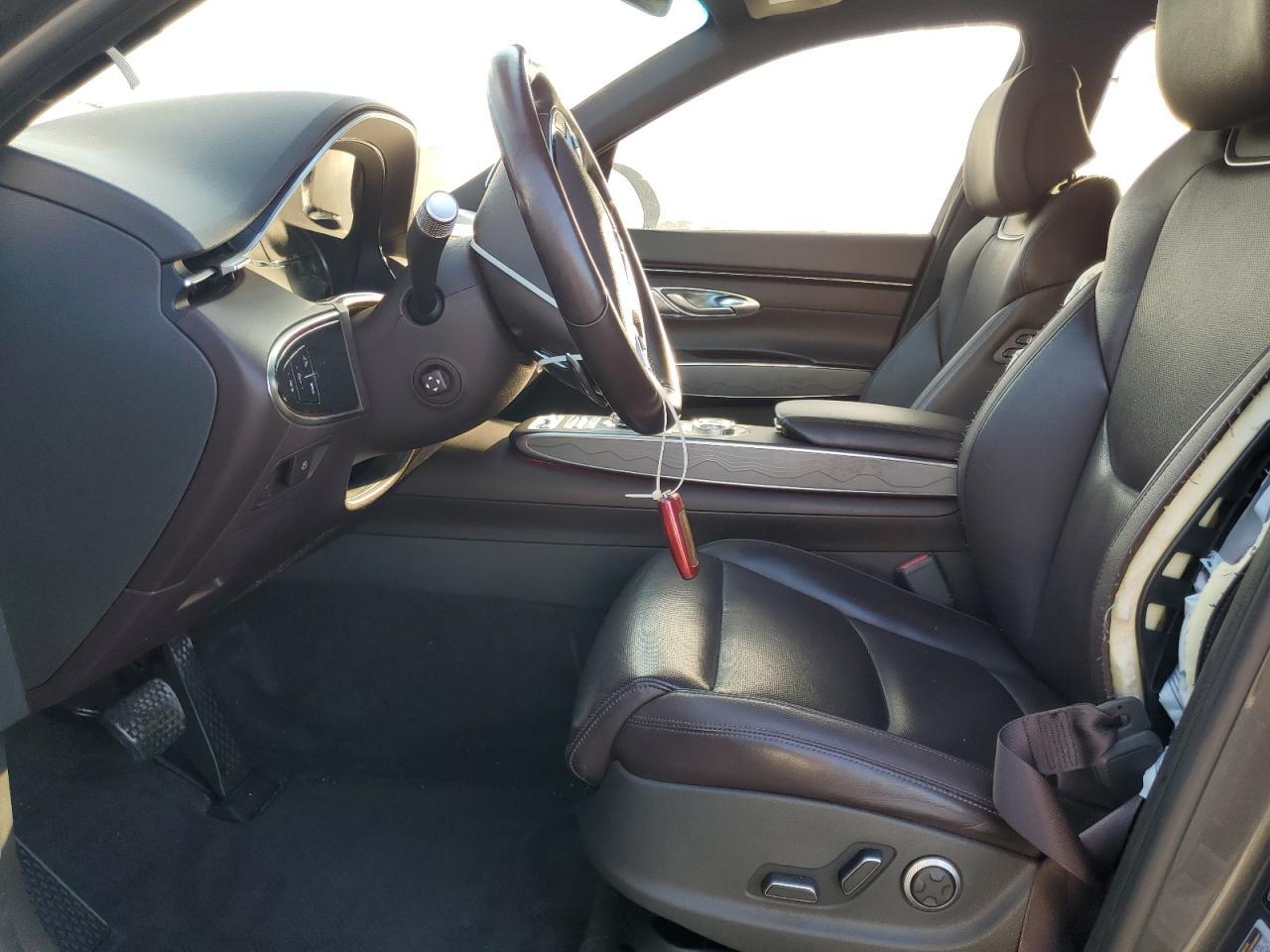 2022 GENESIS GV70