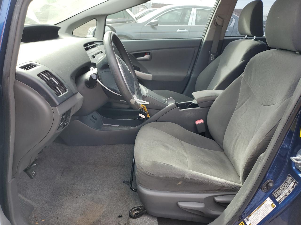 2011 TOYOTA PRIUS
