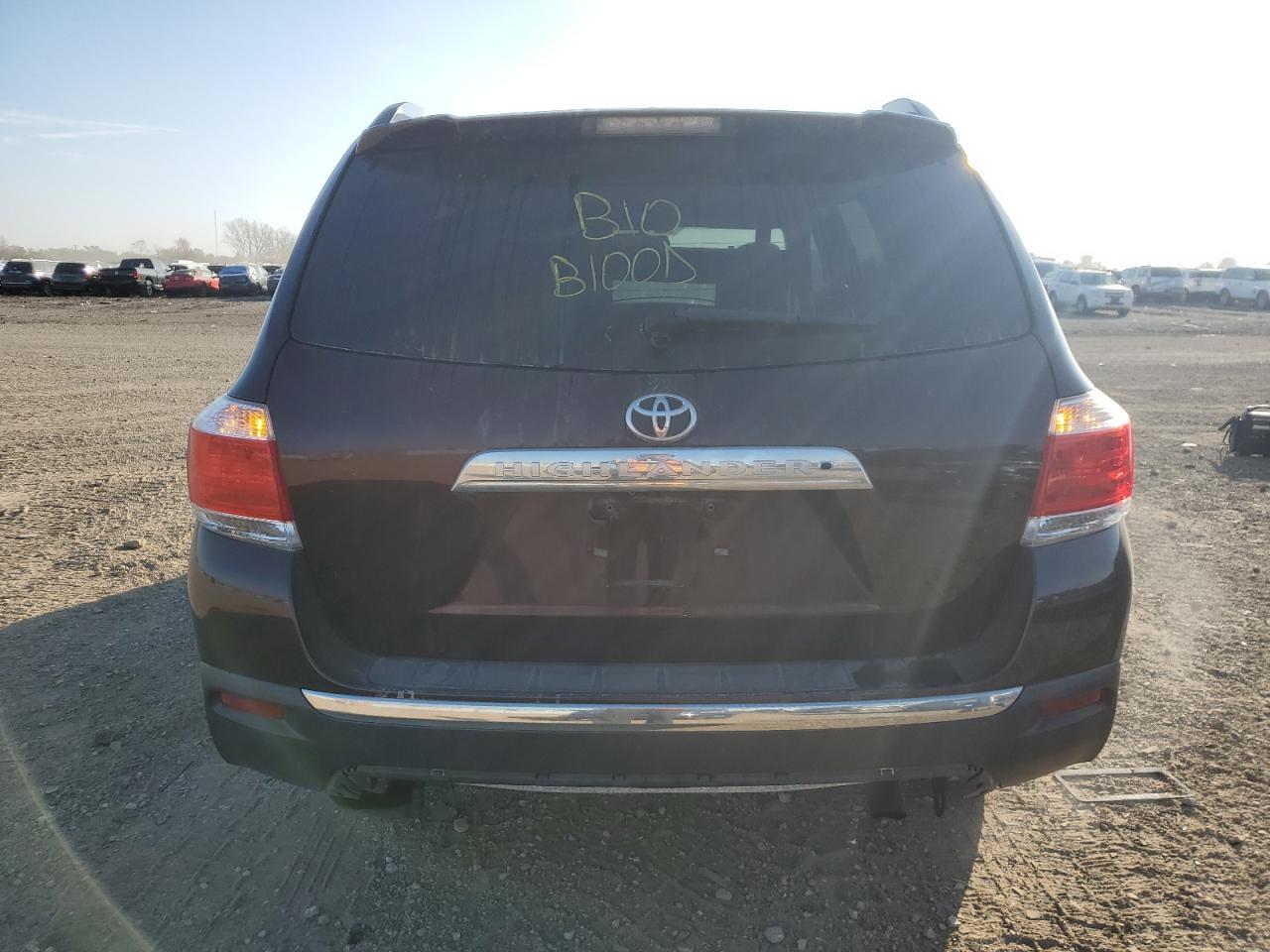 2013 TOYOTA HIGHLANDER