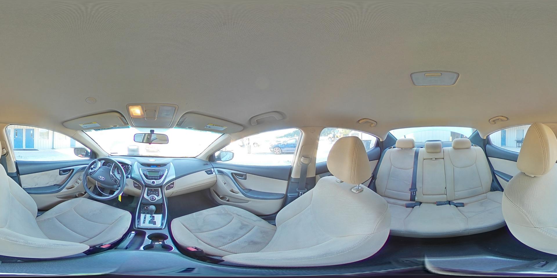 2012 HYUNDAI ELANTRA