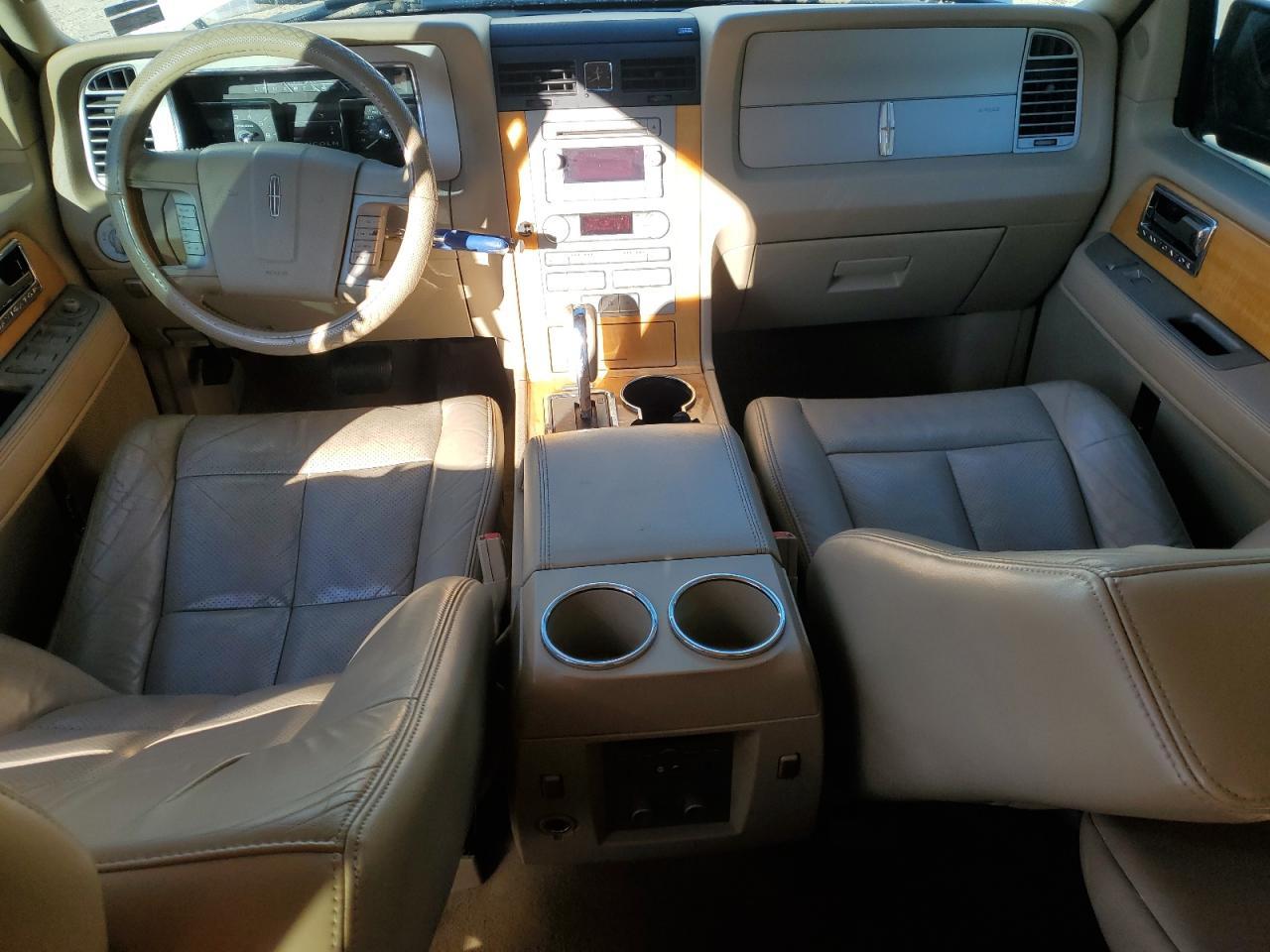2009 LINCOLN Navigator