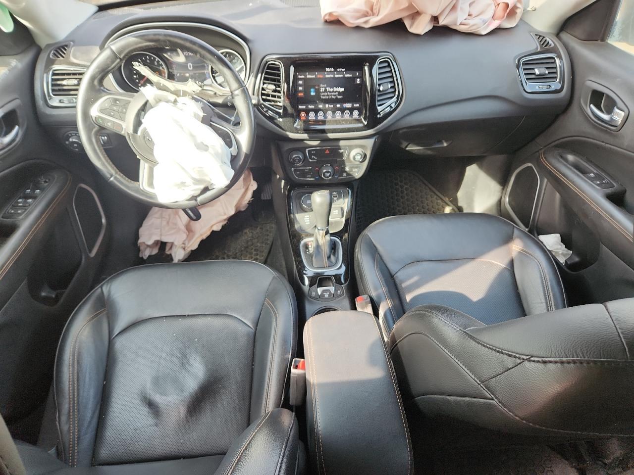 2020 JEEP Compass
