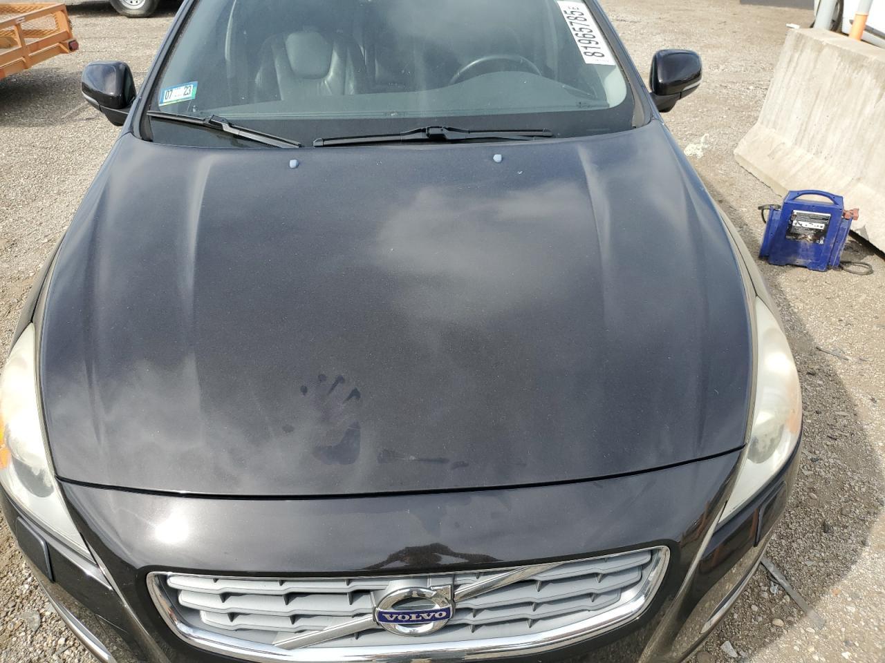 2013 VOLVO S60