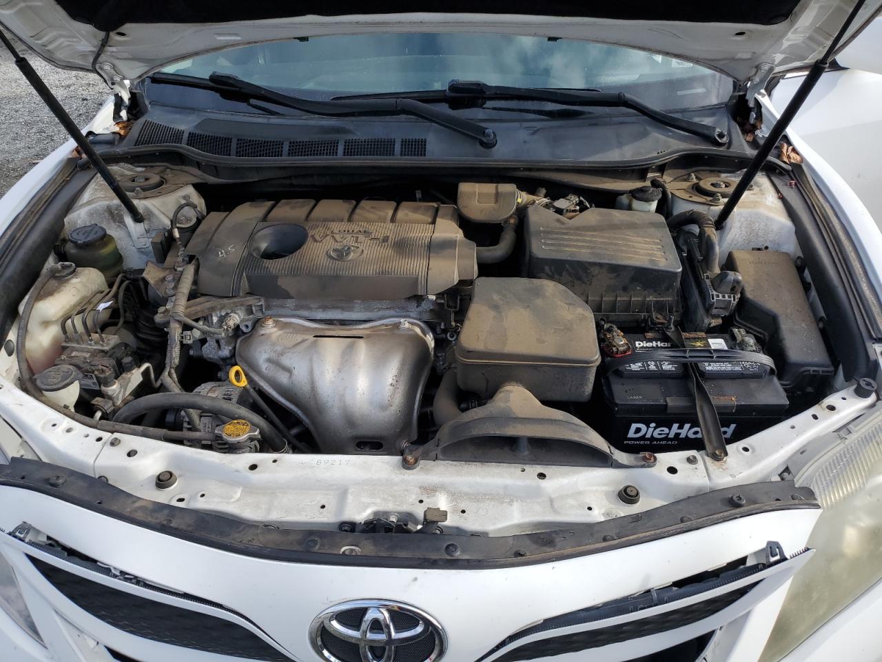 2011 TOYOTA CAMRY