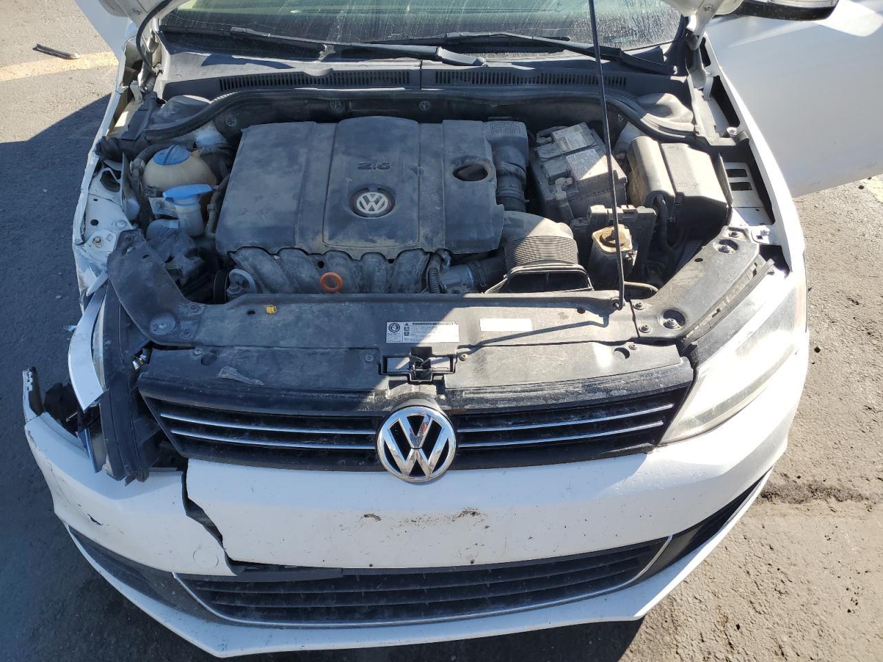 2013 VOLKSWAGEN JETTA