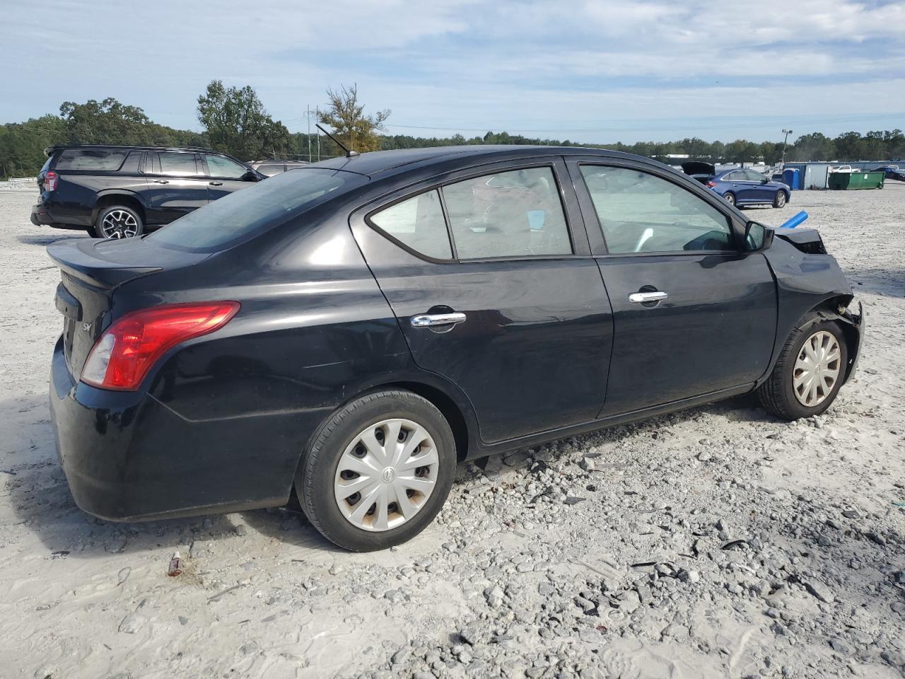 2019 NISSAN VERSA