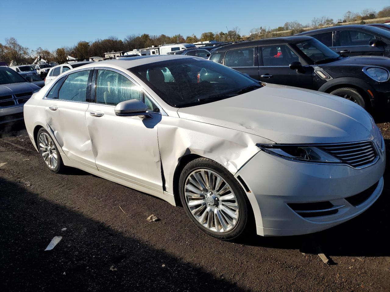 2016 LINCOLN MKZ