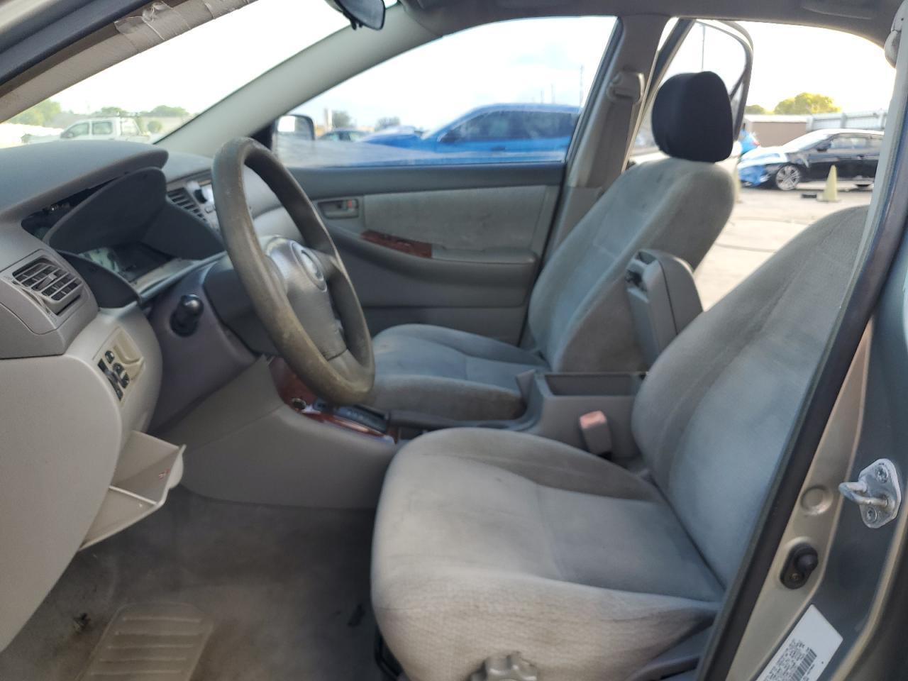 2004 TOYOTA COROLLA