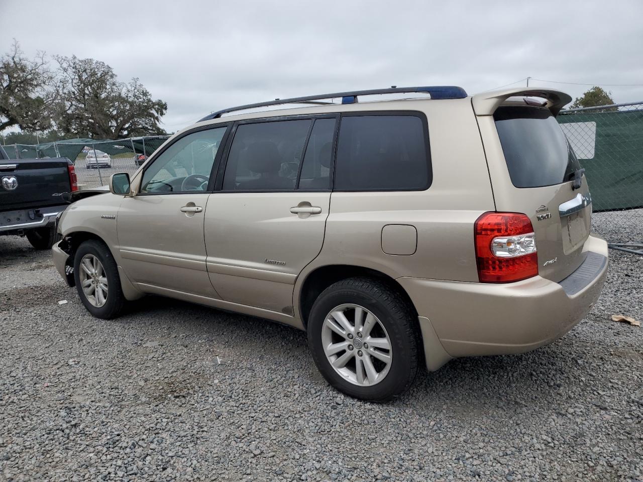 2006 TOYOTA HIGHLANDER