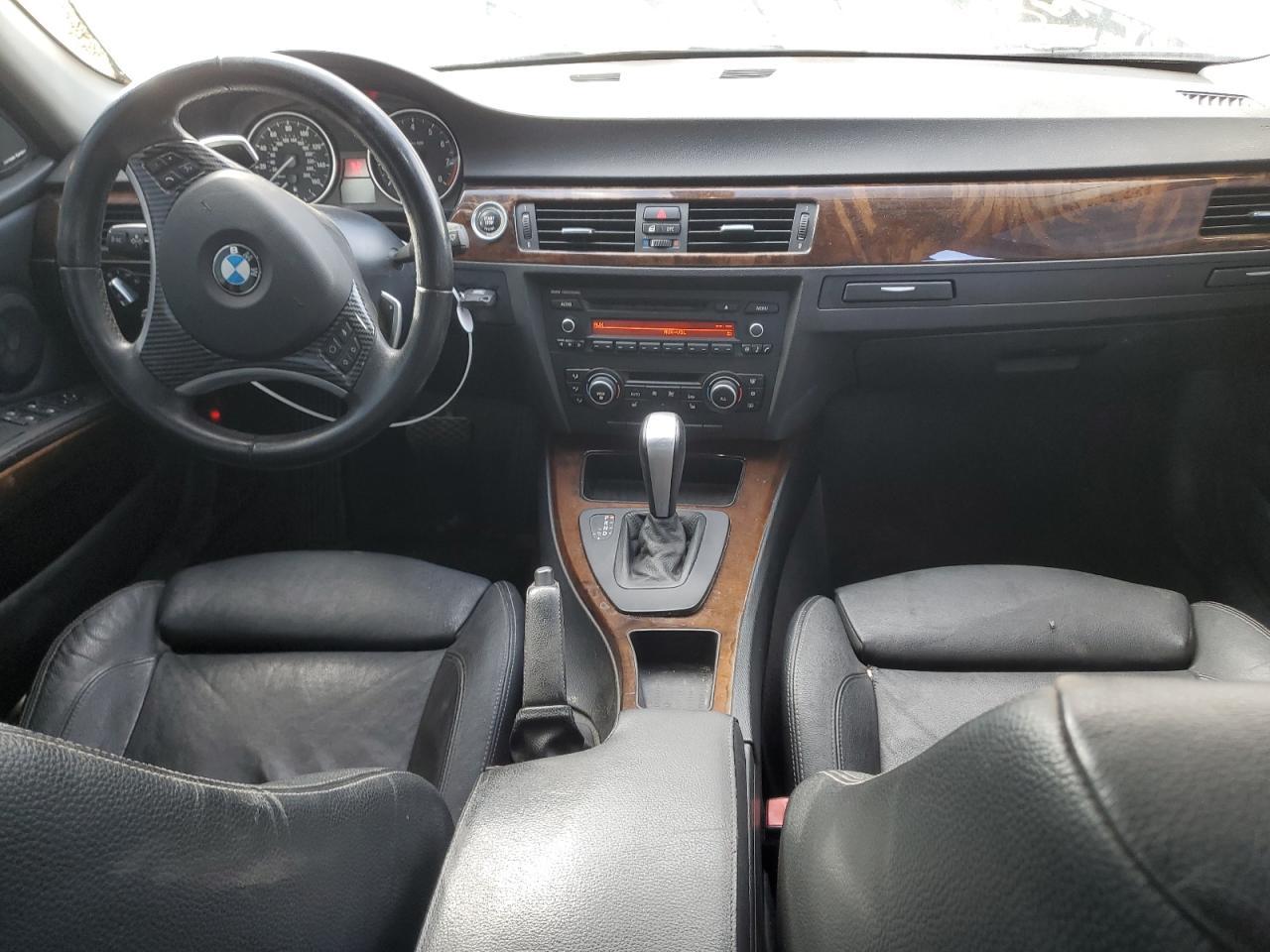 2011 BMW 3 SERIES