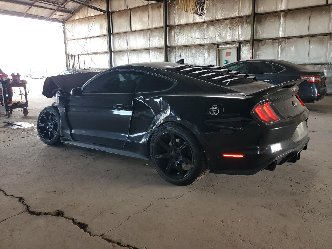 2020 FORD MUSTANG