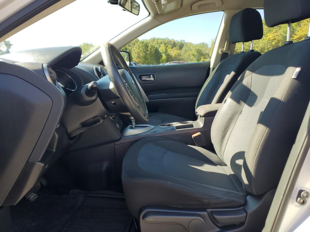2014 NISSAN ROGUE
