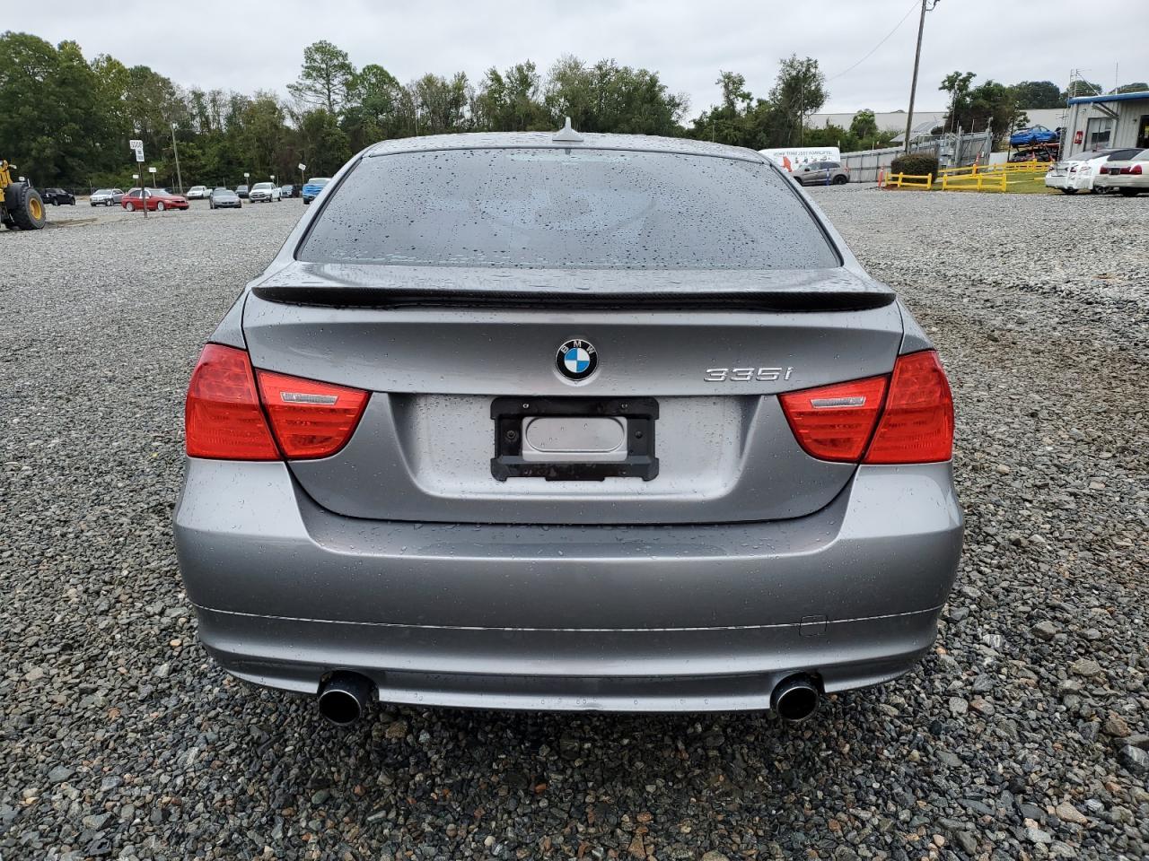 2011 BMW 3 SERIES