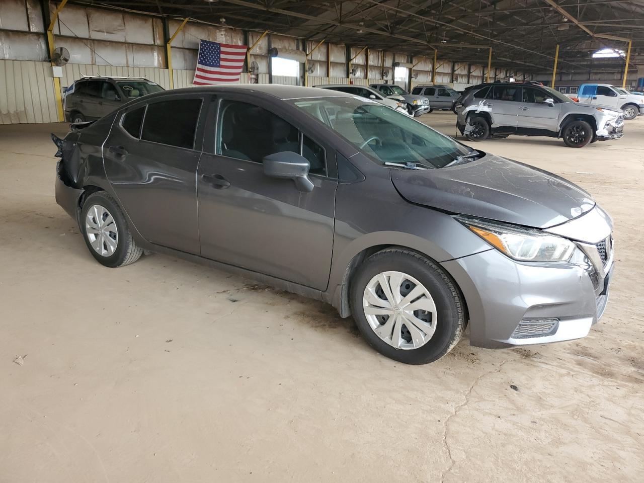 2020 NISSAN VERSA