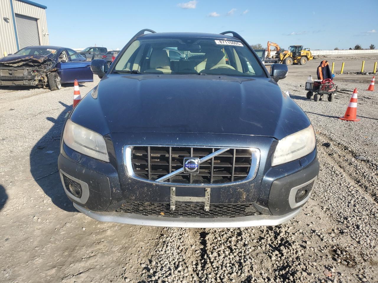 2008 VOLVO XC70