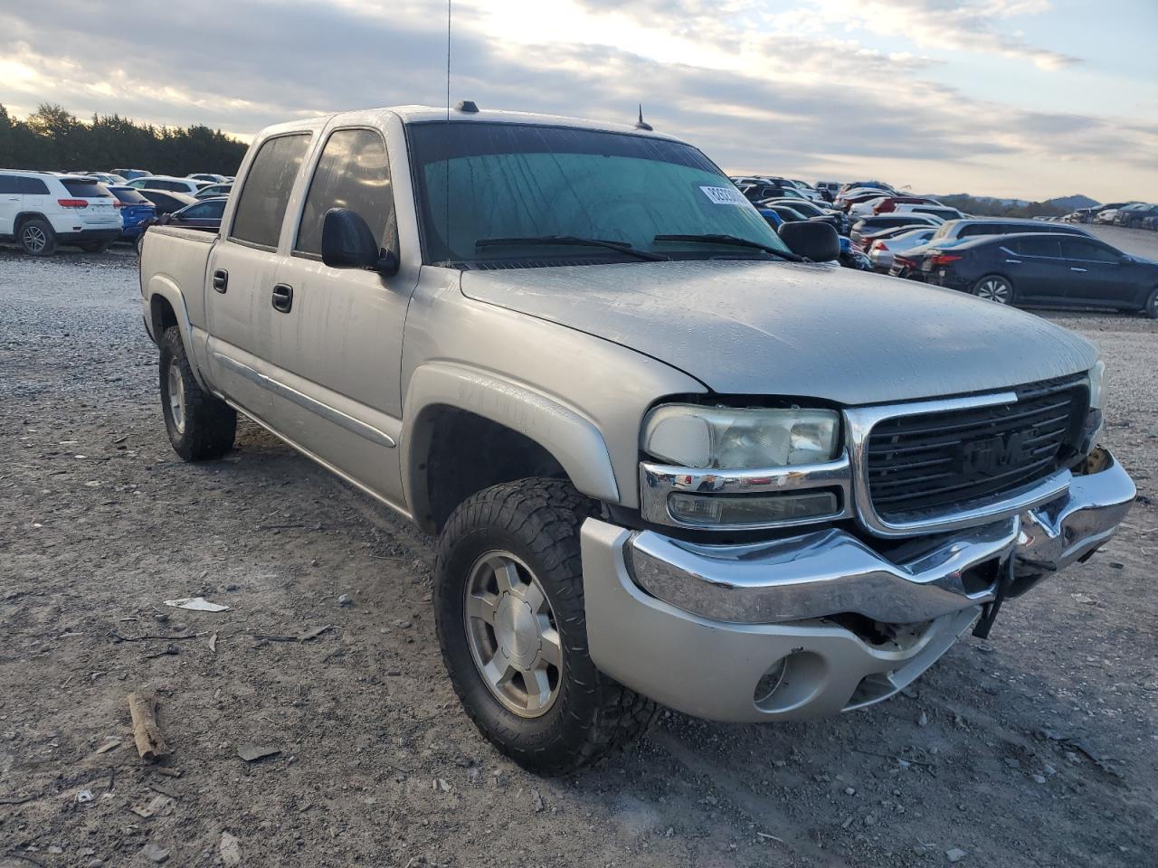 2005 GMC Sierra