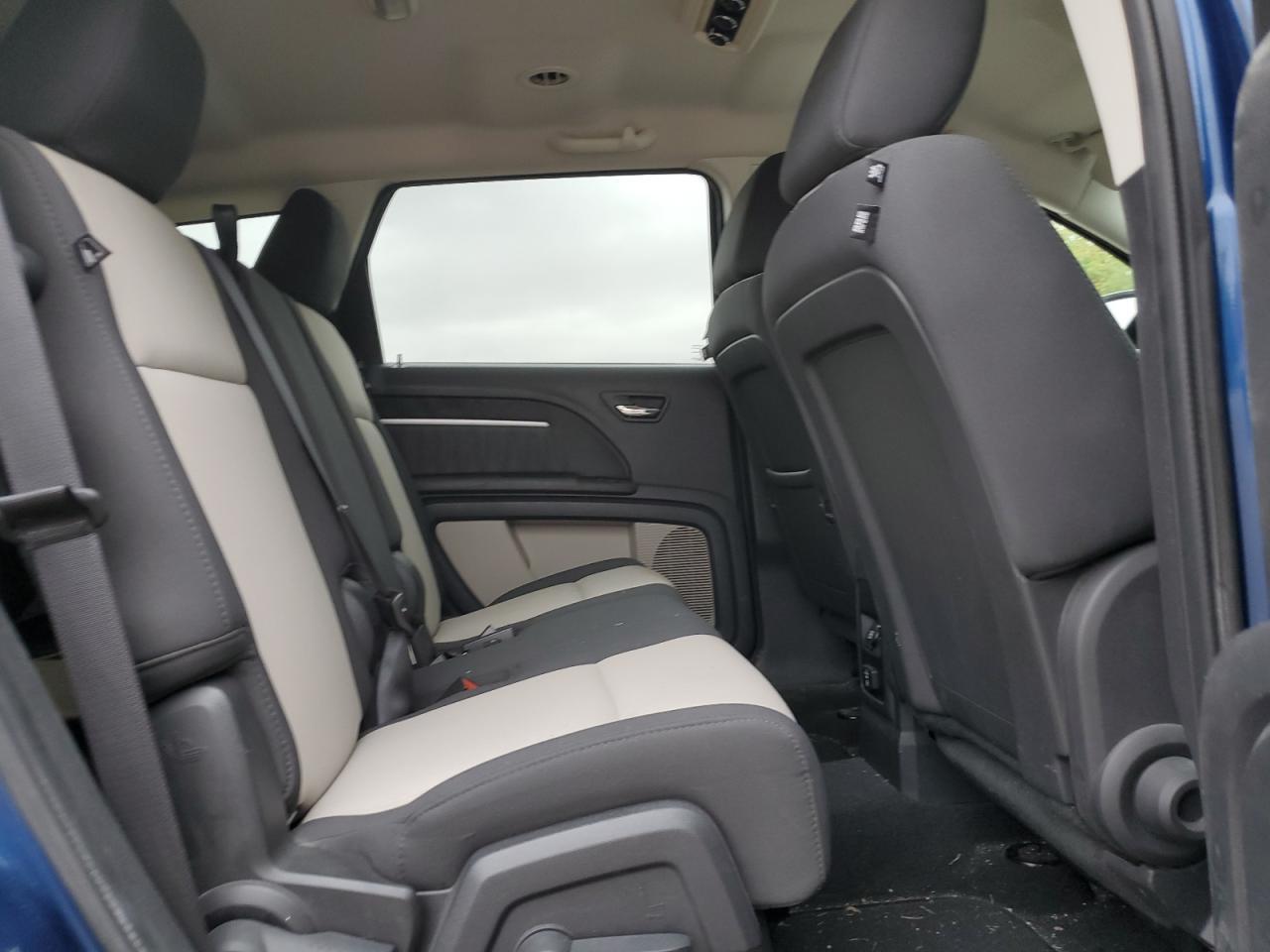 2009 DODGE JOURNEY