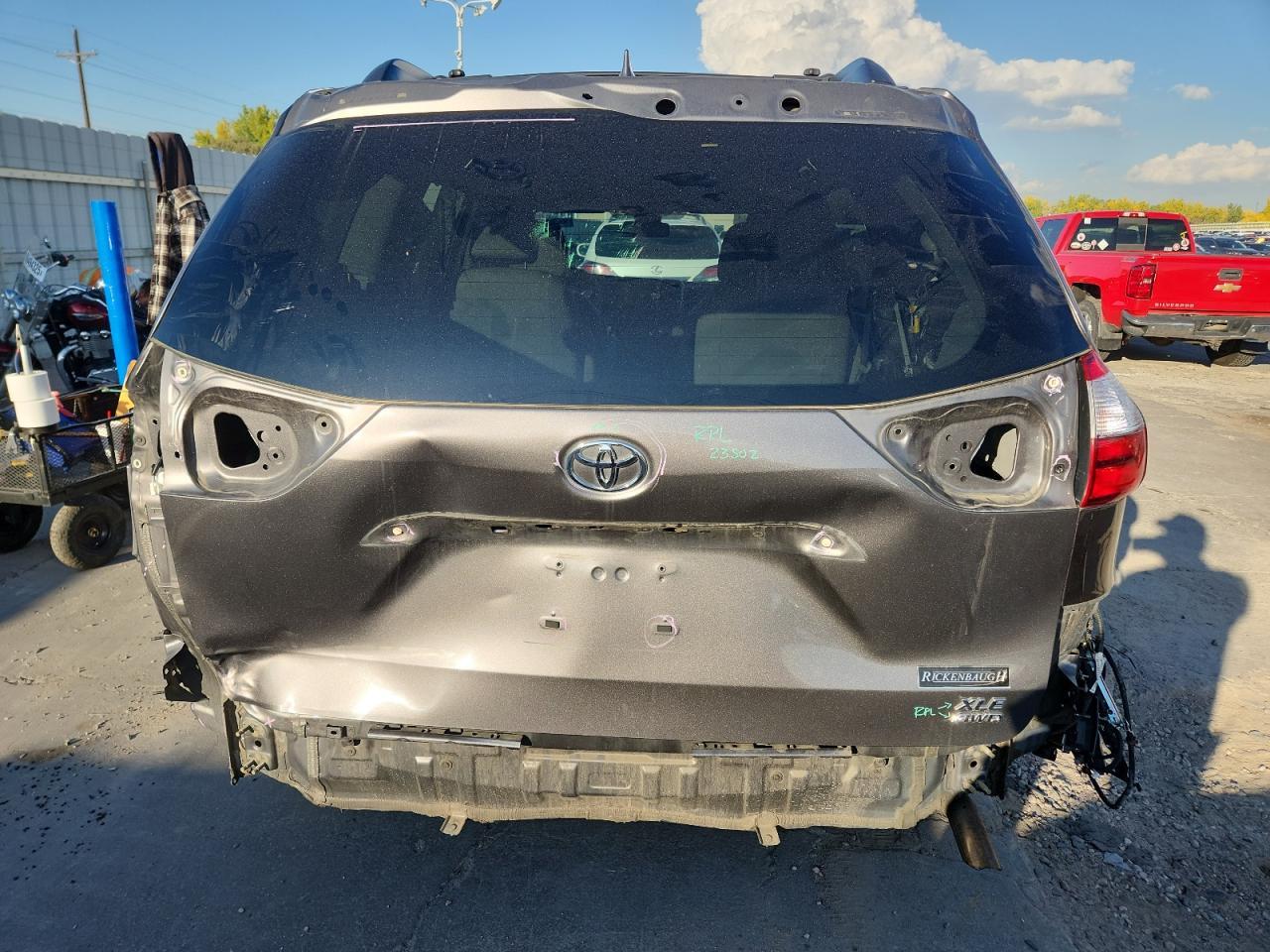 2018 TOYOTA SIENNA